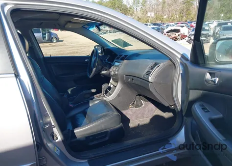 2006 Honda Accord 3.0 Ex from USA, damaged, VIN 1HGCM66566A029725